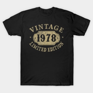 42 years old 42nd Birthday Anniversary Gift Limited 1978 T-Shirt